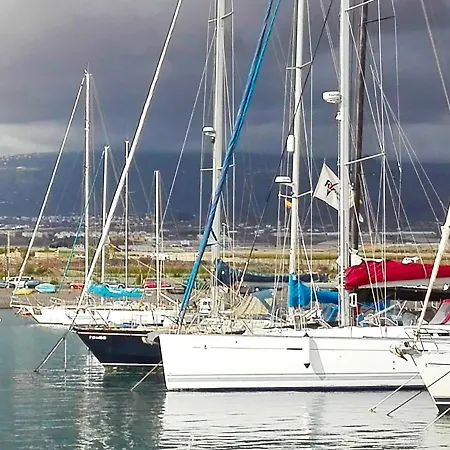 Apartamento Chaparral Complex